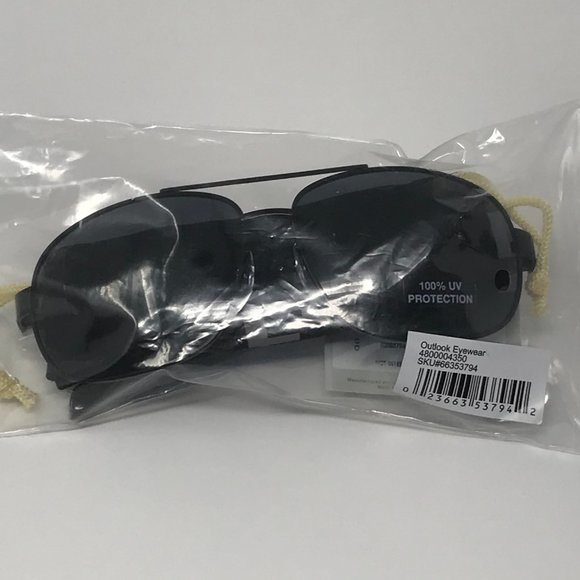 Fossil Women’s Black Pilot Sunglasses NWT Outlook
